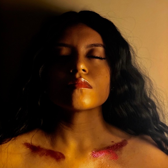 Meet your Posher, Jennifer Lopez - Picture 1 of 1